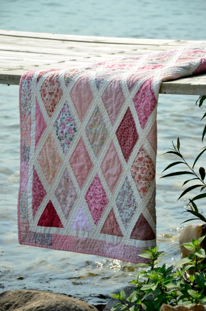 Diamonds are a Girls Best Friend quilt Jane Austin quilt