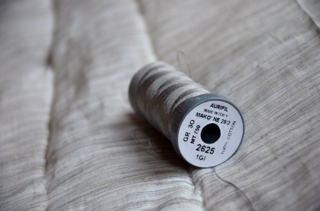 Aurifil 28 wt hand quilting @ Sewfrench
