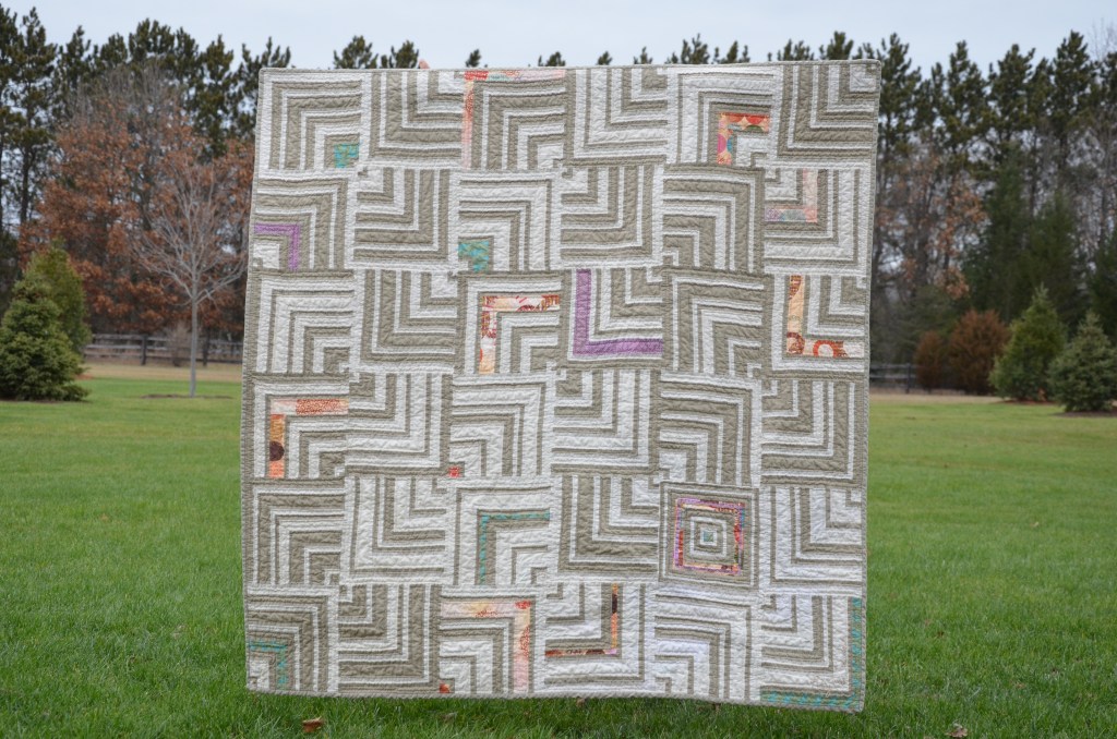 White Labyrinth quilt by Sewfrench